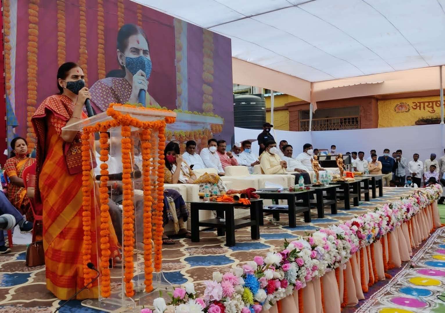 भगवान बिरसा मुंडा यांच्या जयंती निमित्ताने  "जनजाती गौरव दिवस"घोषित करणे भारताच्या आदिवासींसाठी ऐतिहासिक सन्मानाचा दिवस -ना. डॉ. भारती पवार.