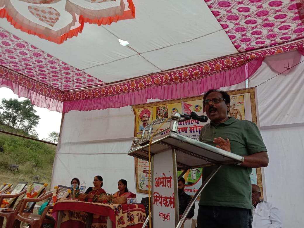 आदिवासी चा इतिहास शोधला पाहिजे, लिहीला पाहिजे - डॉ. संजय दाभाडे