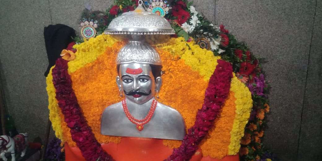 शिर्डीच्या बिरोबा बनातील भविष्य वाणी,जो देवाच्या आज्ञेत राहील त्याला देव फुलावाणी झेलील...?