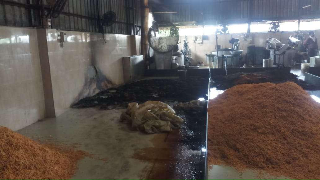 अमळनेर: स्वादिष्ट नमकीन गोडवूनला आग..!