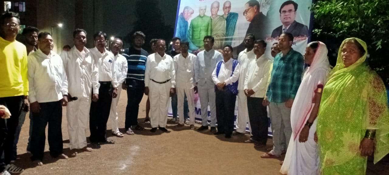 निलगिरी बाग येथे भारतीय बौद्ध महासभा शाखेचे उध्दघाटन व संविधान वाचन उत्साहात संपन्न .