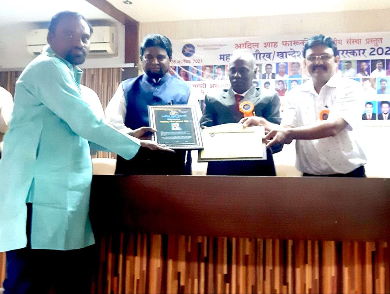 अमळनेर: सुनील वाघ महाराष्ट्र गौरव पुरस्काराने सन्मानित...