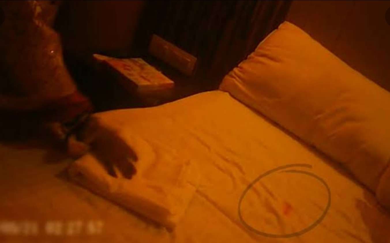 नाशिक मध्ये कौमार्य चाचणी...!व्हिडीओ व्हायरल..!