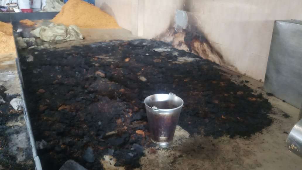 अमळनेर: स्वादिष्ट नमकीन गोडवूनला आग..!