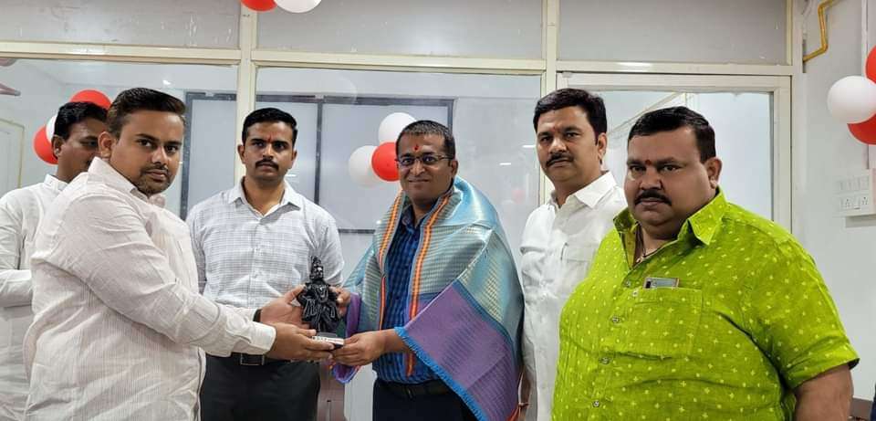 पंढरीत तरुणाईच्या सेवेत DVP लायब्ररी