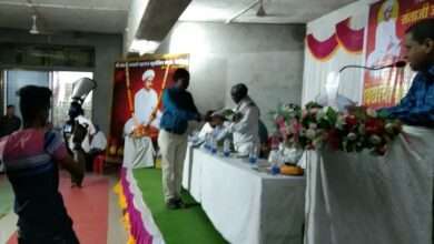 श्री संताजी महाराज जयंतीनिमित्त पारोळ्यात विद्यार्थींचा गुणगौरव समारंभ व मान्यवरांचा सत्कार