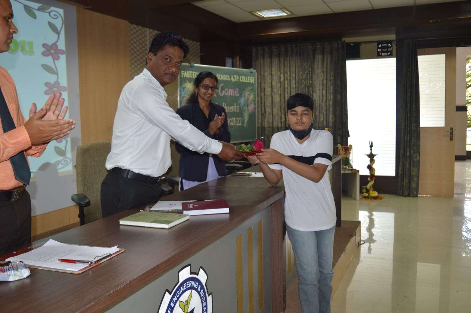 ए डब्ल्यू एस यंग बिल्डर्स चॅलेंज 2021 मध्ये फॅबटेक पब्लिक स्कूलची निवड