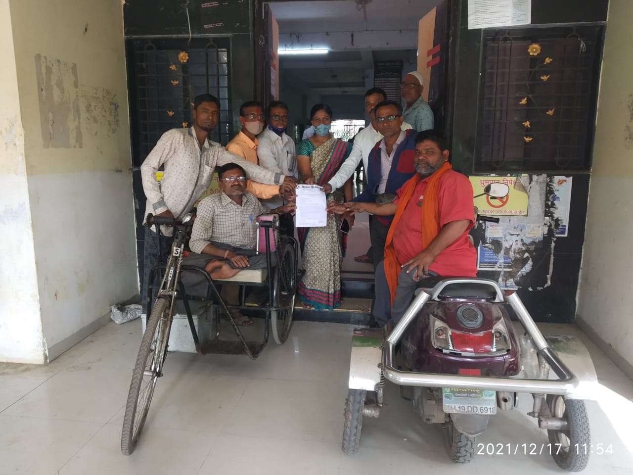 दिव्यांग कल्याणकारी पाच टक्के निधीसाठी फैजपूर दिव्यांग सेनेचे नपाला निवेदन