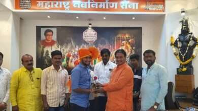 मनसे अभिनंदन,,, मनसे शुभेच्छा,,,,