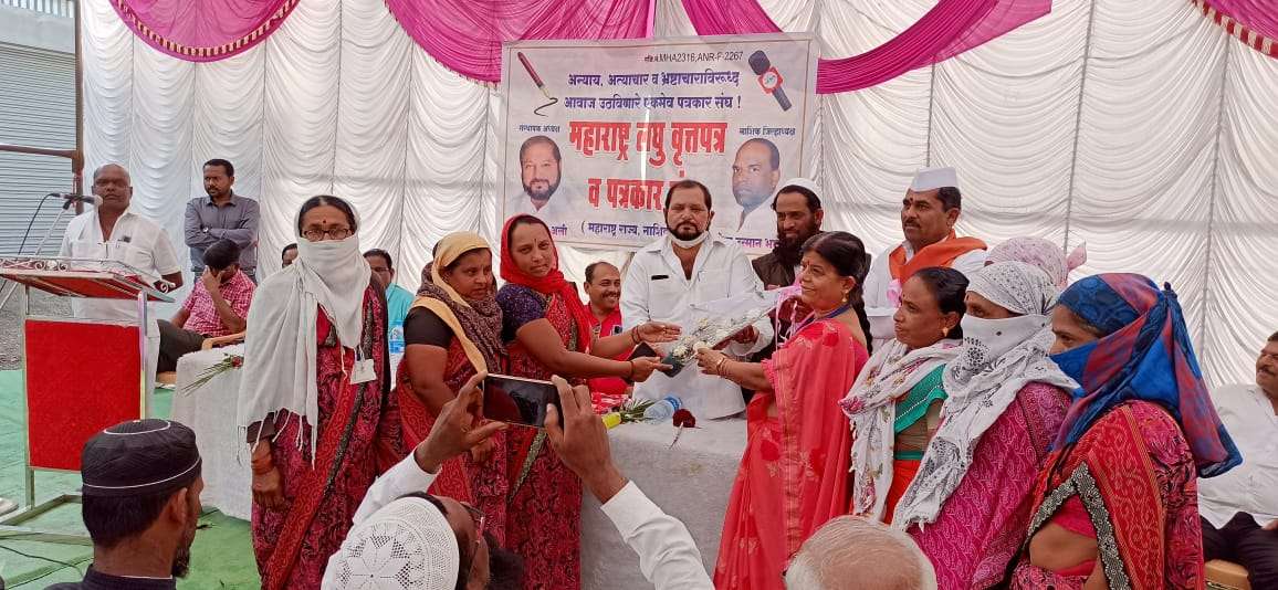 कोरोना काळात जीवाची पर्वा न करता रुग्ण सेवा करणाऱ्या समाजसेवकाचा सन्मान करण्यात मला अभिमान वाटतो..शेख बरकत अली