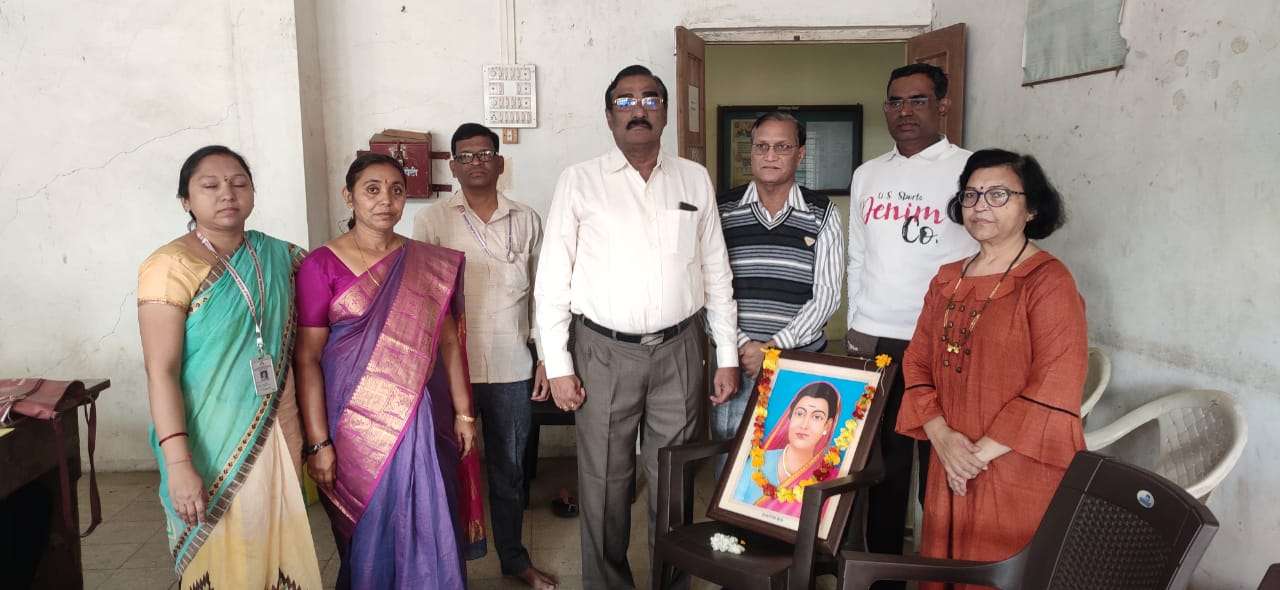 स्त्री शिक्षणाच्या प्रवाहात सावित्रीबाईंचे योगदान हे स्त्रियांच्यासाठी युगानुयुगेचे वरदान आहे: डॉ. पी. आर. चौधरी,