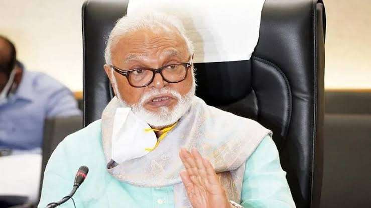 नाशिक जिल्ह्यातील सर्व शाळा सोमवारपासून बंद : वाचा काय आहेत निर्बंध ?