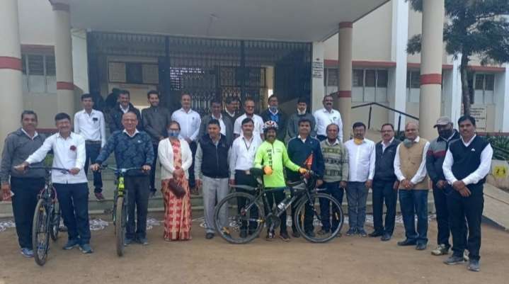 Nashik: नाशिक सायकलिस्ट फाउंडेशनच्या उपक्रमात सहभागी मोहाडी हायस्कूल चे शिक्षक