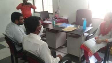 पातुर नगर परिषद हद्दीतील आदिवासी समाजबाधंवाना शासनाच्या विविध योजनेपासुन ठेवले वंचित.... बिरसा क्रांती दलाच्या वतीने मुख्याधिकारी नगर परिषद पातुर यांना निवेदन सादर