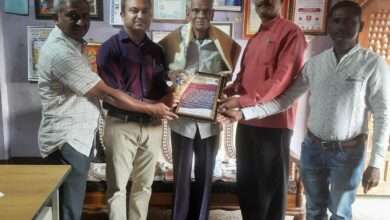 भडगाव महाविद्यालया तर्फे स.ध.भावसार सरांचा सत्कार