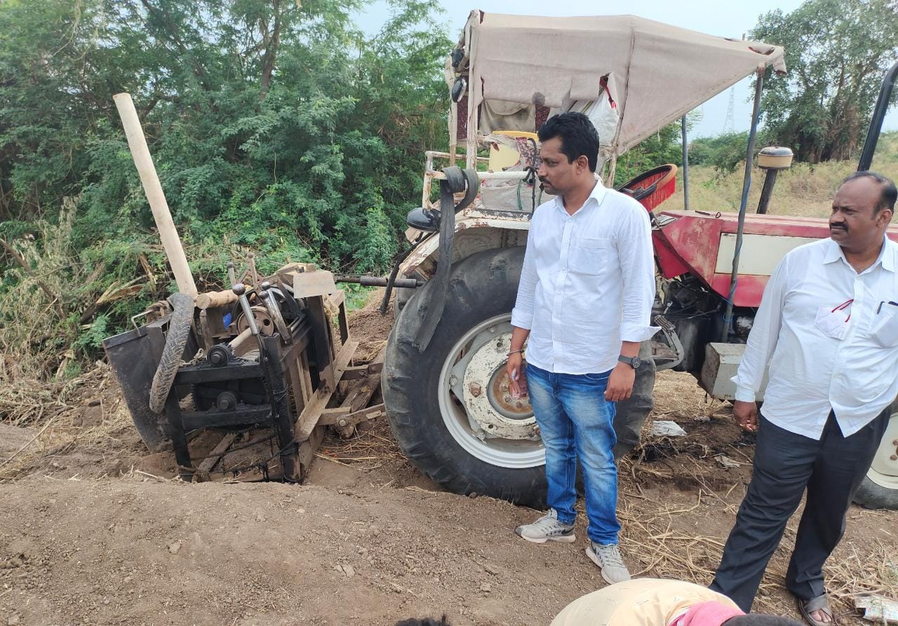 आंबे येथे वाळू उपशावर कारवाई,१४लाखांचा मुद्देमाल जप्त.