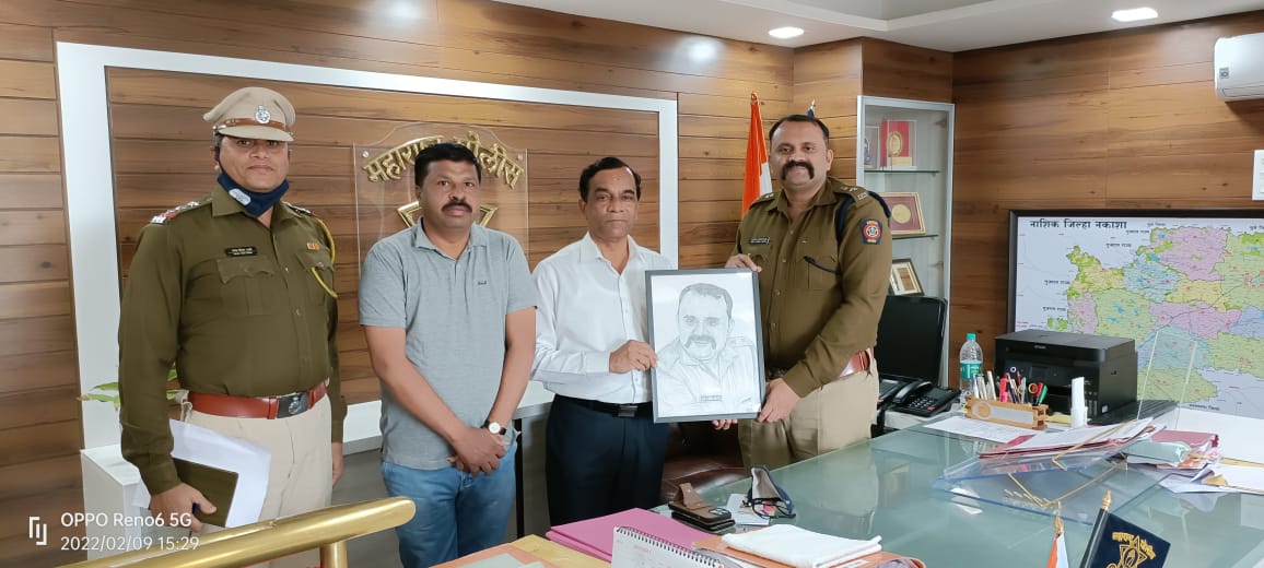 नाशिकचे दबंग पोलीस अधिक्षक सचिन पाटील यांच्या कार्याला रेखचित्रातून मानाचा मुजरा-