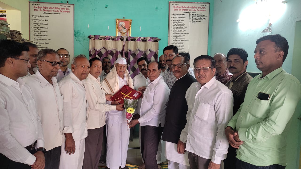 सहकारातील ज्येष्ठांचा सन्मान करणे गरजेचे-प्रल्हाद बोंडे