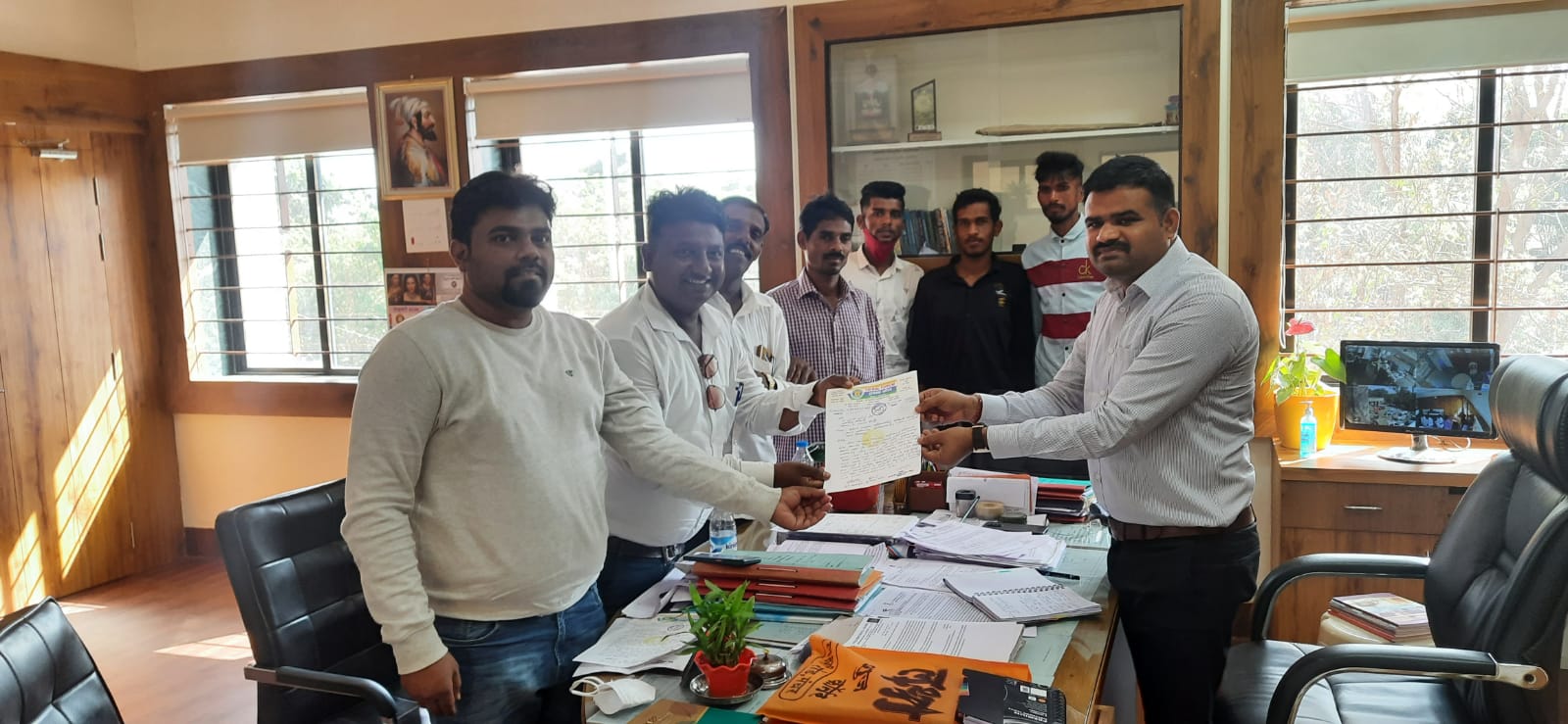 आंबेगाव तालुक्यात वन विभागामार्फत आदिवासी भागात रोजगार उपलब्ध करून द्यावे - ट्रायबल फोरम ची मागणी