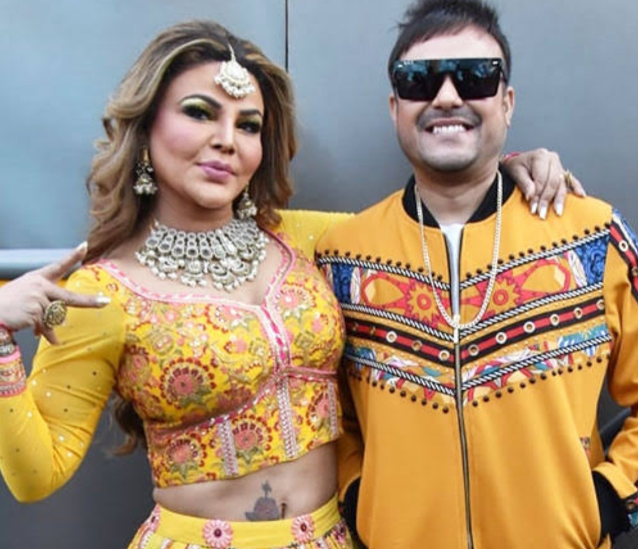 Bollywood: ड्रामा क्वीन राखी सावंत अखेर तिच्या "ह्या" ही नवऱ्या पासून होणार विभक्त..!