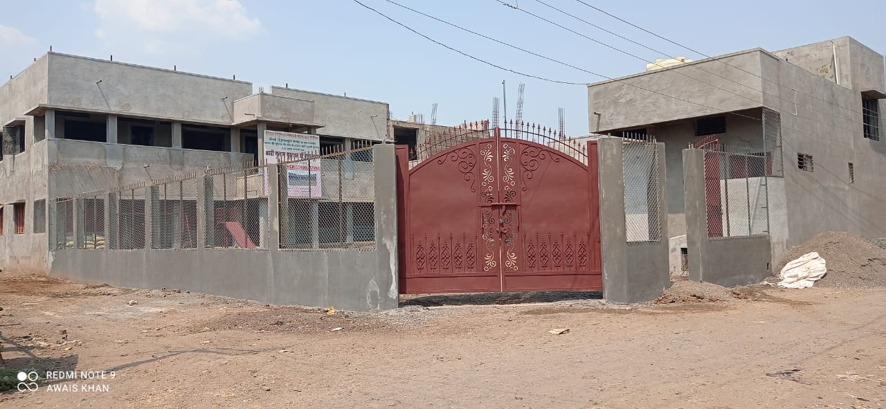 सावदा ॲंग्लो उर्दू शाळेच्या संबंधितांना "कारी गुलाम मुस्तफा" या नावाचा पडतोय विसर!