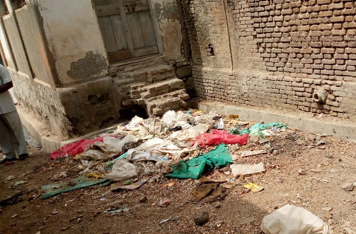 सावदा येथे प्लास्टिक बंदी कागदांवर : प्रशासकीय अधिकारी तथा प्रांत फैजपूर लक्ष देतील का?