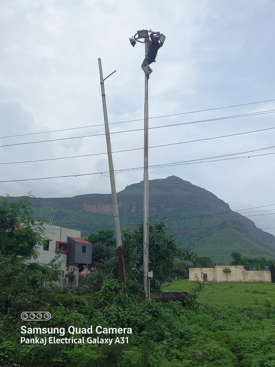 सावधान!चांदवड शहरातील मुख्य रस्ते काही परिसर अंधारात राहण्याची शक्यता