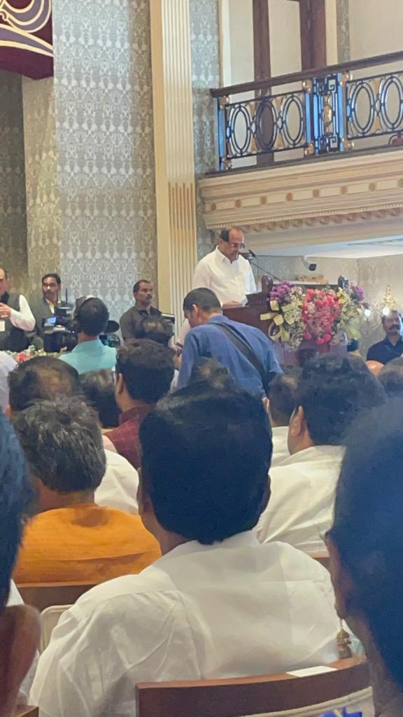 महाराष्ट्राच्या मंत्री मंडळात आठरा मंत्र्यांचा शफथविधी संपन्न, राम शिंदे आणि गोपीचंद पडळकरांना डावलल्याने,धनगर समाजात प्रचंड आक्रोश व असंतोष ?