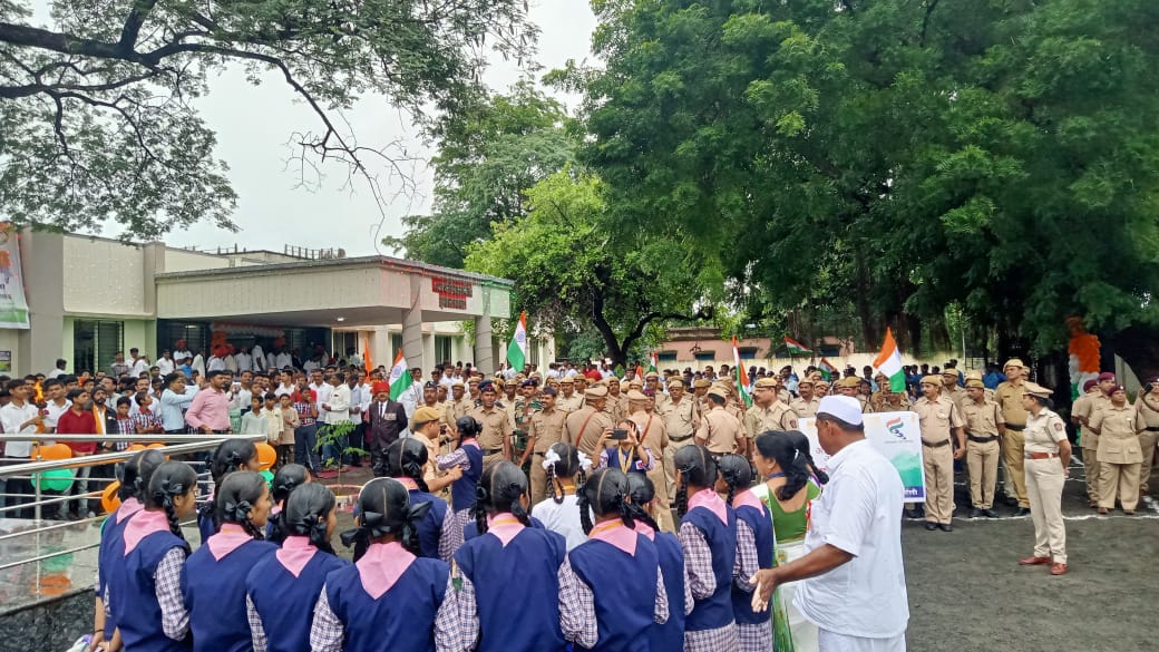 यावल तहसिल कार्यालयात स्वातंत्र दिन साजरा