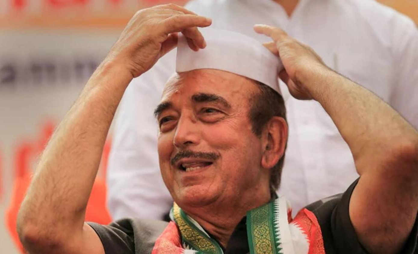 Politics:बंडखोर काँग्रेस नेते गुलाम नबी काश्मीर चे पुढील मुख्यमंत्री असतील..!