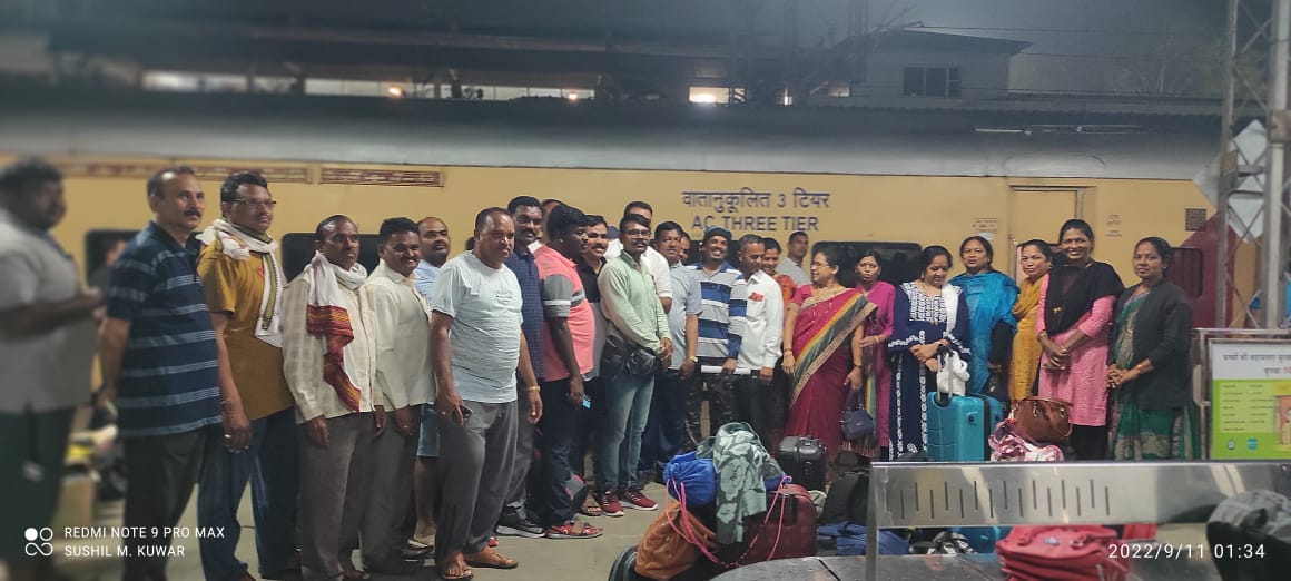 संयुक्त राष्ट्रसंघ द्वारा घोषित- १३ सप्टेंबर जागतिक आदिवासी अधिकार दिन, राष्ट्रीय कार्यक्रमासाठी रायपुर छत्तीसगड ला महाराष्ट्रातून शेकडो प्रतिनिधी रवाना...