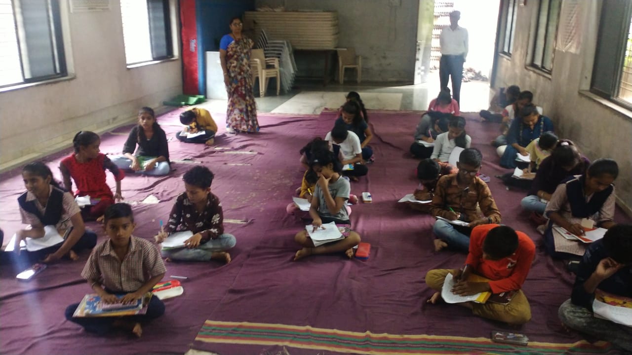 Amalner: लोकमान्य विद्यालयात हिंदी दिवस उत्साहात साजरा !