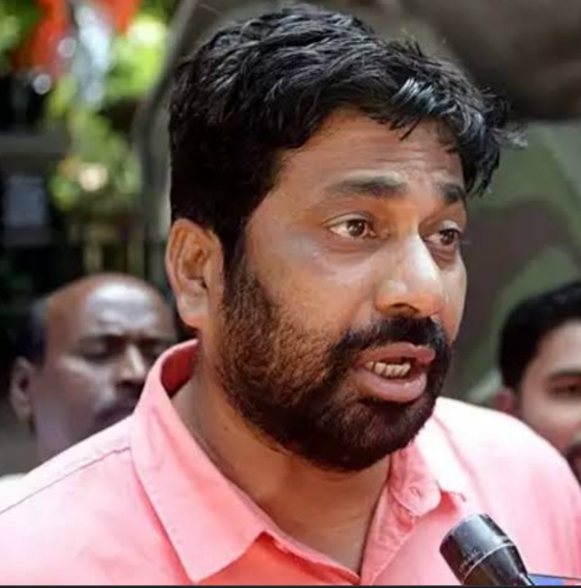 Mumbai Diary: Politics:Bachhu Kadu arrest:माजी मंत्री आमदार बच्चू कडू यांना 14 दिवसांची न्यायालयीन कोठडी..!काय आहे प्रकरण..?