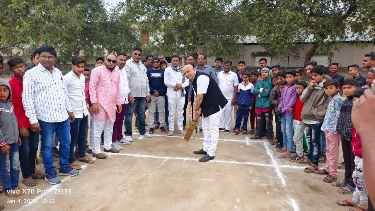 फैजपुरात श्रीराम पाटील चषकाचे थाटात उद्घाटन