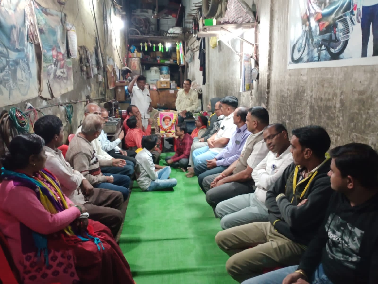 फैजपुरात दिव्यांग सेने सह विविध ठिकाणी पत्रकारांचा सन्मान