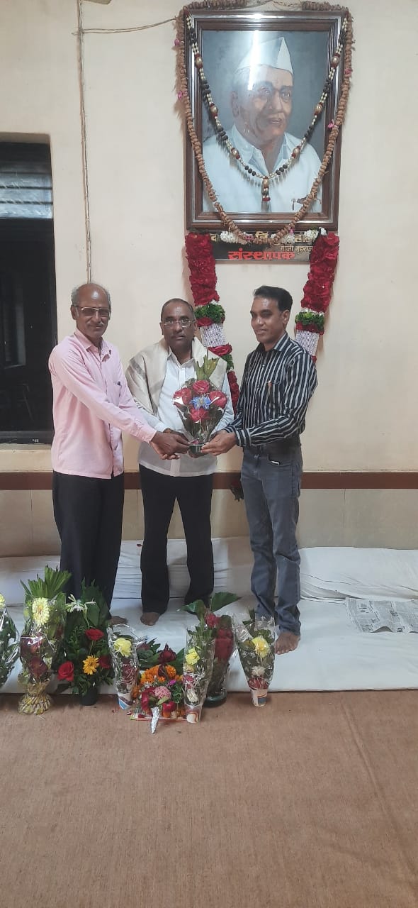 न्हावी तालुका यावलच्या शिक्षण प्रसारण मंडळाच्या पंचवार्षिक निवडणुकीत सरस्वती पॅनलचे शरद महाजन अध्यक्षपदी विजय