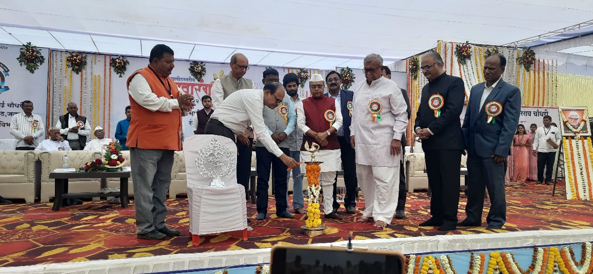 फैजपूरच्या पावन भूमीवर बाविसाव्या युवा रंगाचे शानदार उद्घाटन