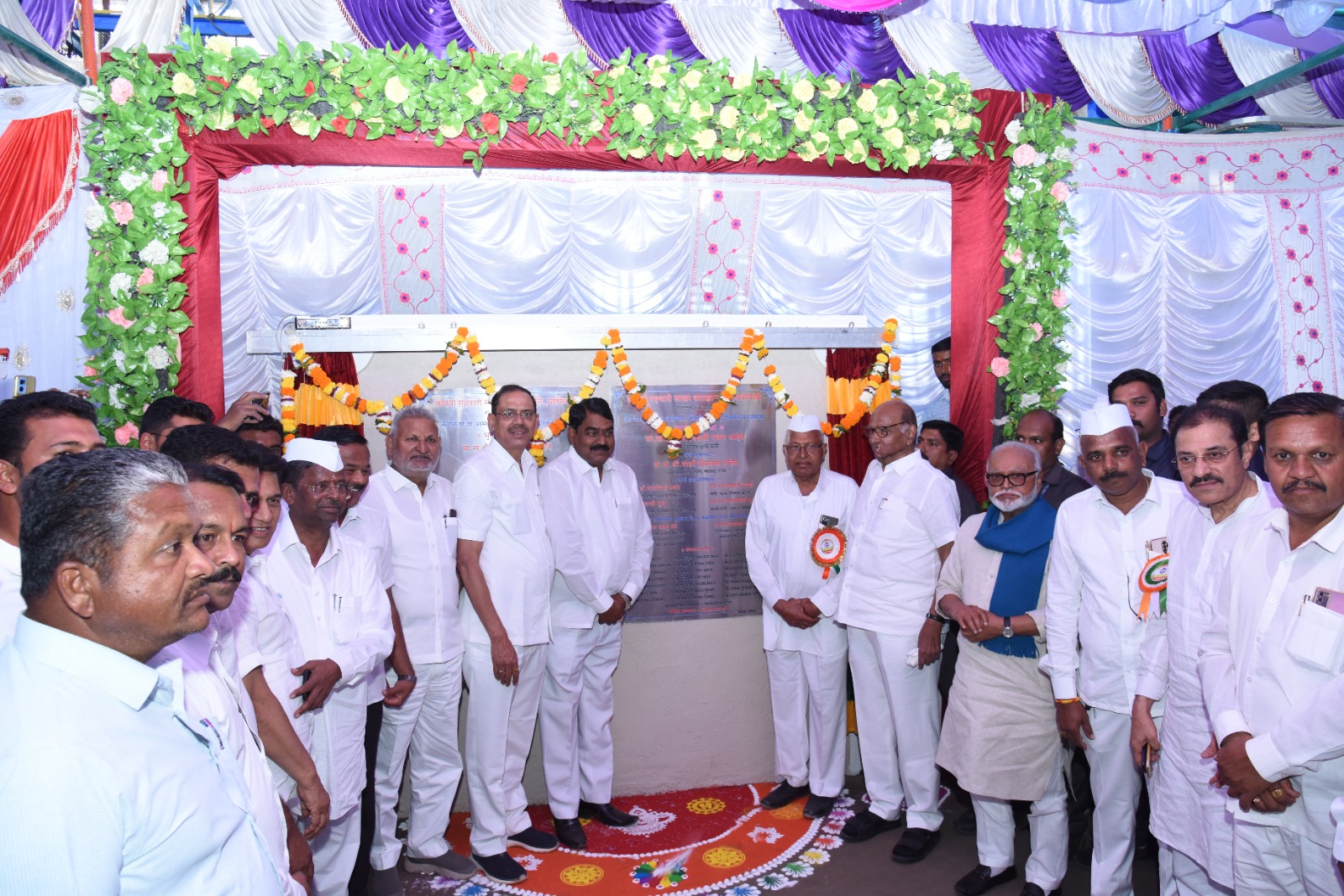 सहकारी संस्था कशा चालवाव्या यांचा आदर्श श्रीराम शेटे यांच्याकडून घ्यावा - खासदार शरद पवार