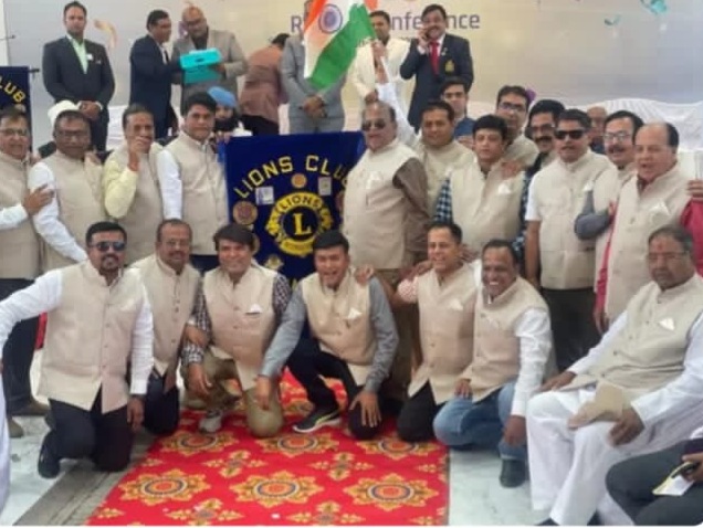 Amalner: अमळनेर लायन्स क्लबला विविध प्रोजेक्ट वर उत्कृष्ट कार्याबद्दल  9 पारितोषिके