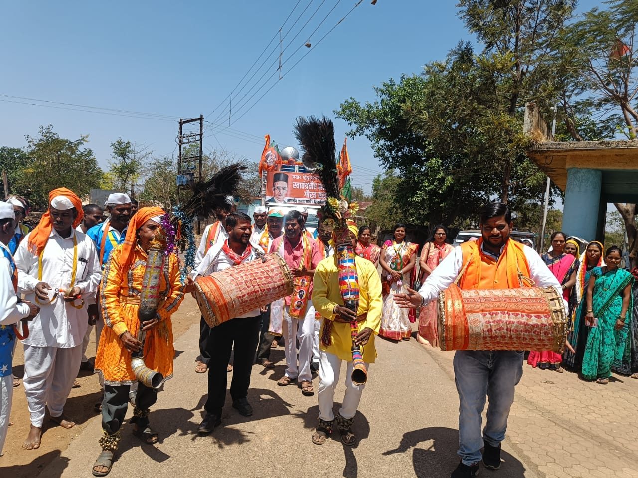 भारतीय जनता पार्टी आणि शिवसेना यांच्या वतीने सुरगाणा तालुक्यात वीर सावरकर गौरव यात्रा