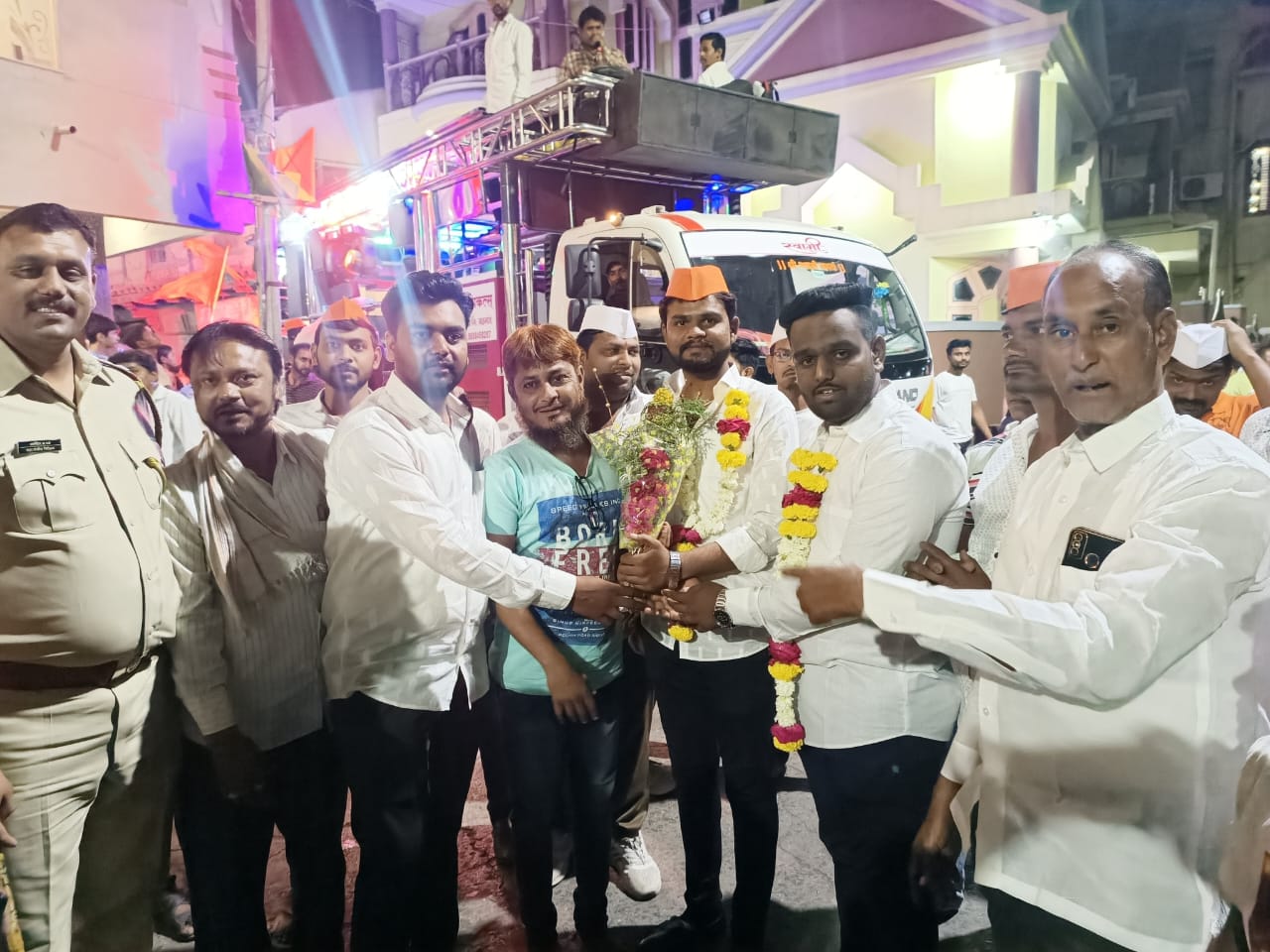 सावदा शहरात हनुमान जयंतीच्या निमित्ताने हिंदू-मुस्लिम जातीय सलोख्याचे दर्शन!