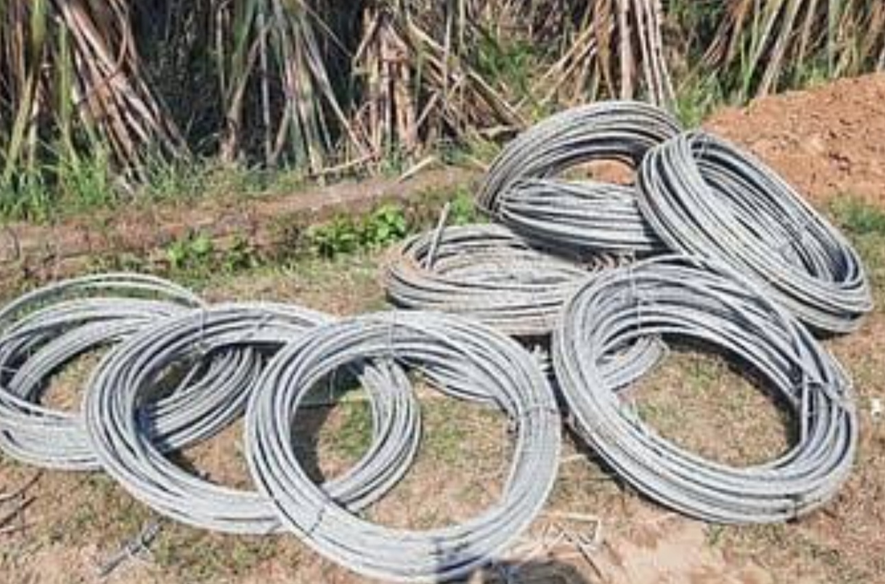 Amalner: चोऱ्यांचे सत्र : खवशी येथून विद्युत तारा चोरीस..!