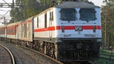 Khandesh Live: आता मुंबईला जाणे झाले सोपे.. धुळे-दादर एक्स्प्रेस धावणार या दिवशी..! जाणून घ्या वेळापत्रक...