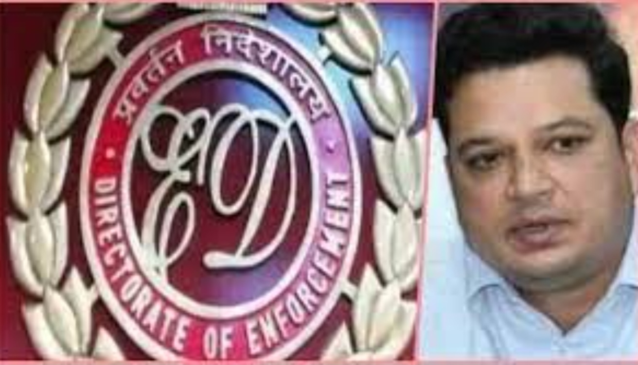 Breaking: जिल्हाधिकारी आस्तिककुमार पाण्डेय यांना ईडी ची नोटीस..! आधी होते जळगांव येथे कार्यरत..!