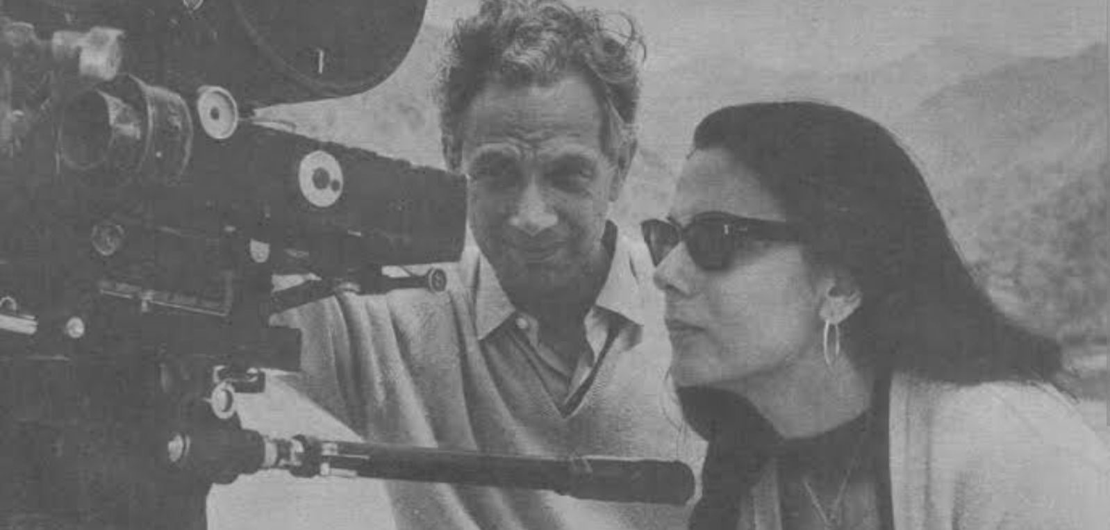 Bollywood Stories: मिलो ना तुम तो हम घबराये... ची गोड अभिनेत्री प्रेमात पडली आणि मुलांनीच केला खून..! थरकाप उडवणारा शेवट..!