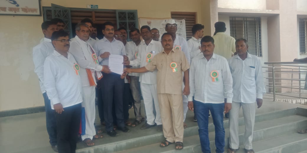 शेवगाव येथे जनशक्ती श्रमिक संघाच्या वतीने बांधकाम कामगारांचा मेळावा संपन्न!