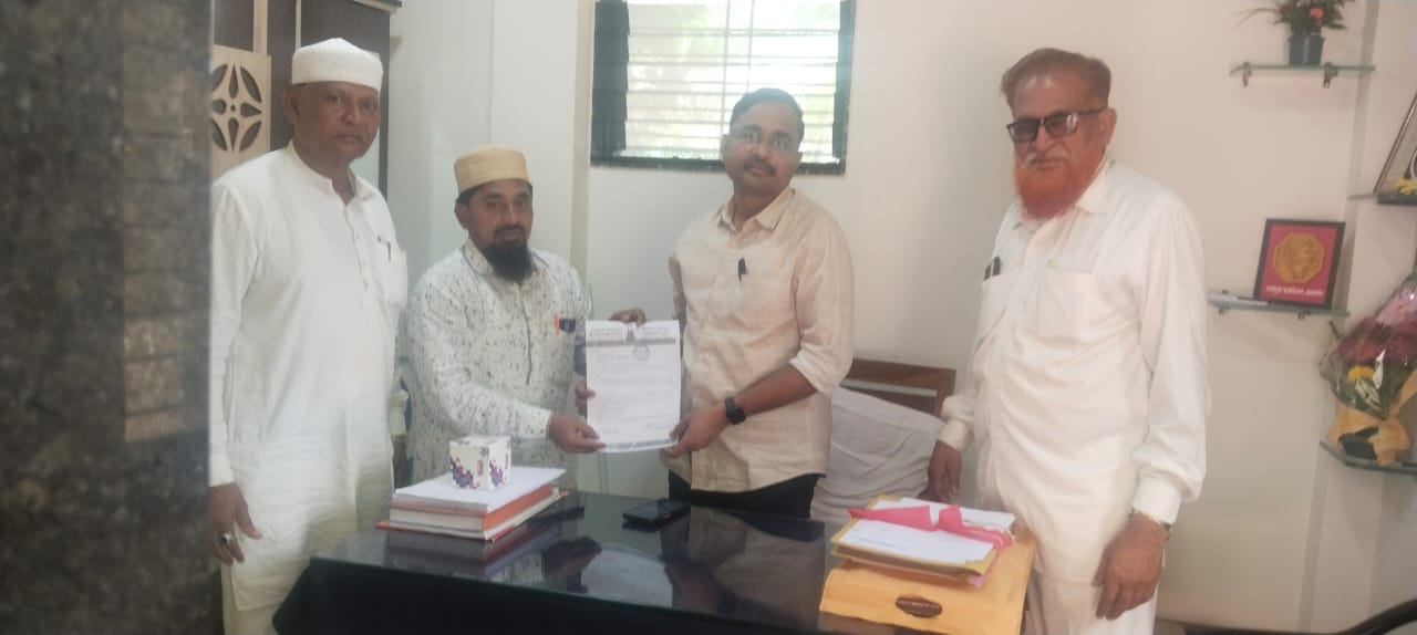 Amalner: जशने ईद- ए- मिलादुन्नबी च्या जुलुस ( मिरवणूक) मार्गाची साफ-सफाई करावी..अमळनेर शहर इदगाह मुस्लिम कब्रस्तान कमिटीची मागणी