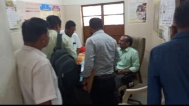 मोठा वाघोदा येथे जिल्हाधिकारी सीईओ डिएचओ टीएमओ वैद्यकीय अधिकारीसह आरोग्य यंत्रणेने तातडीची आढावा बैठक