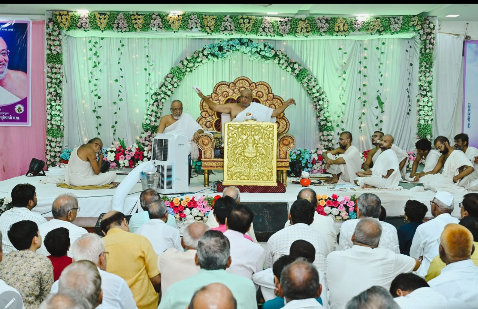 Amalner: स्वतः मध्ये बदल करा, रत्नप्रवाह प्रवचनमालेचा संदेश... रत्नसुंदरसूरीश्वरजी म.सा.