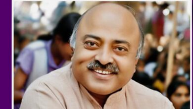 Amalner: "आजी - माजी विसरा, आता निवडा पर्याय तिसरा"डॉ. अनिल शिंदे समर्थकांनी दिला नारा